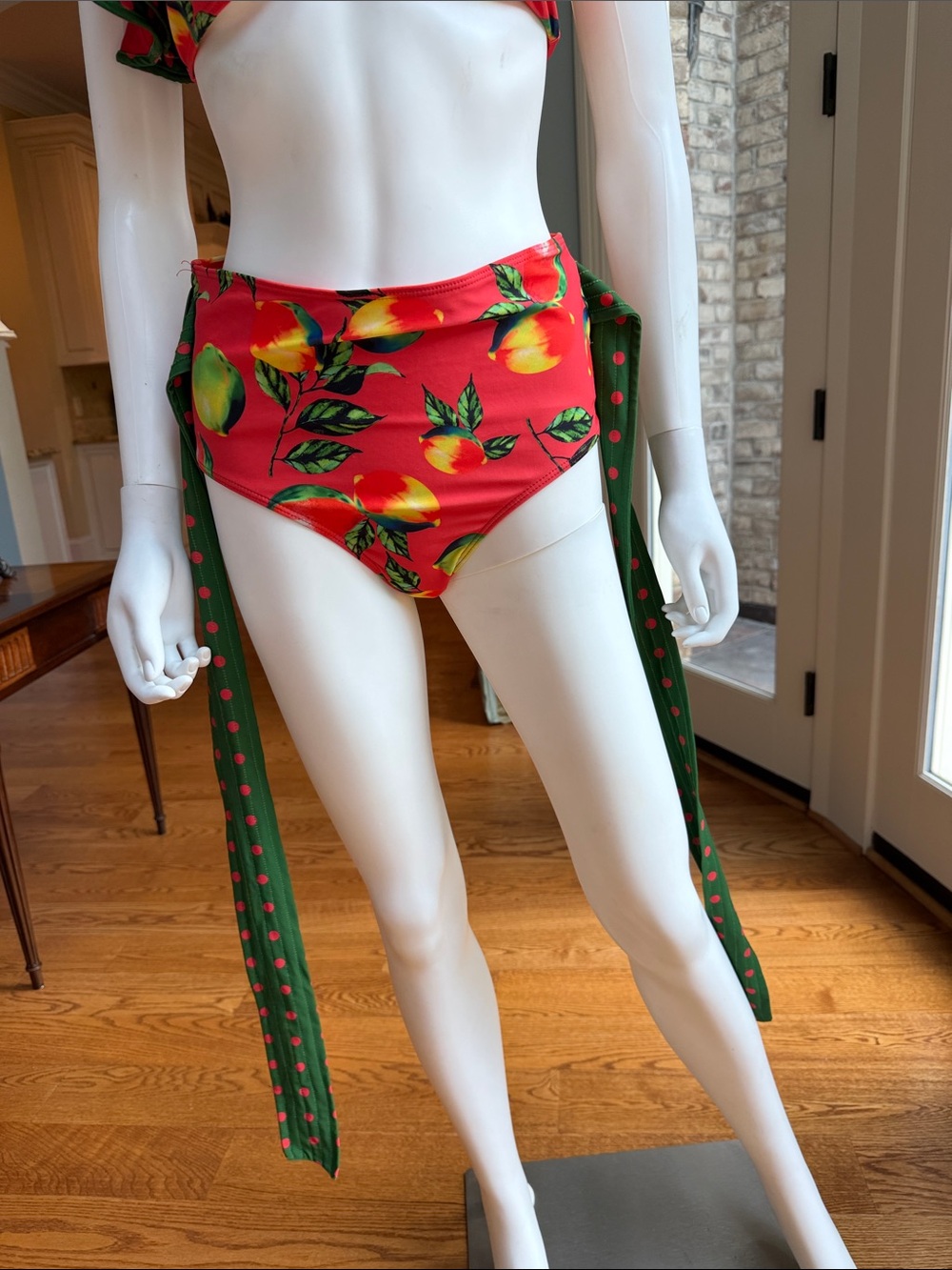 Source Unknown Red and Green One-Shoulder High-Waist Bikini Set - Picture 10 of 12